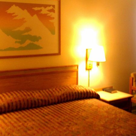 Colorado River Value Inn Bullhead City Kültér fotó