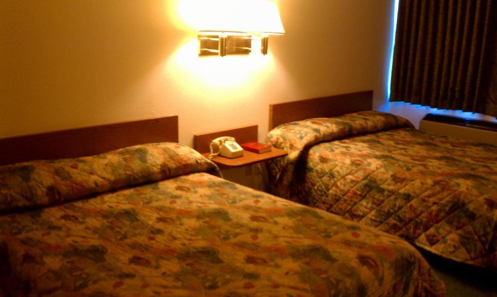 Colorado River Value Inn Bullhead City Szoba fotó